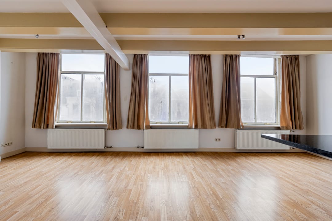 Photo 8 of Rapenburg 81-B