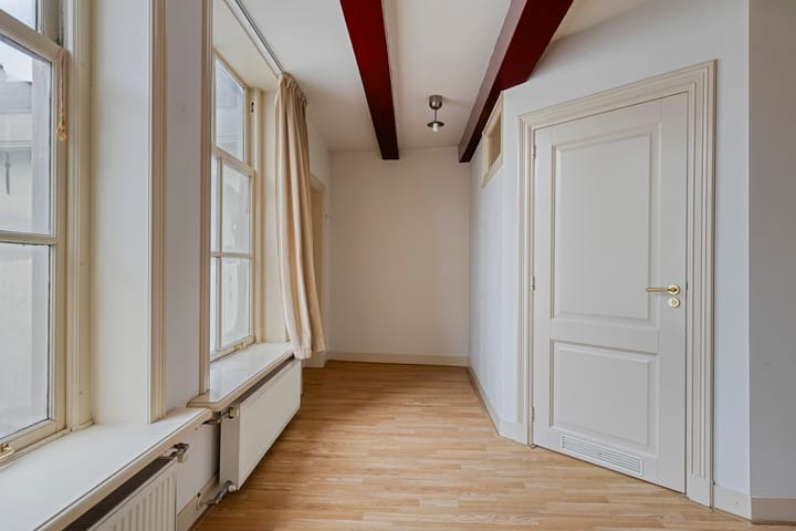 Foto 9 van Rapenburg 81-B