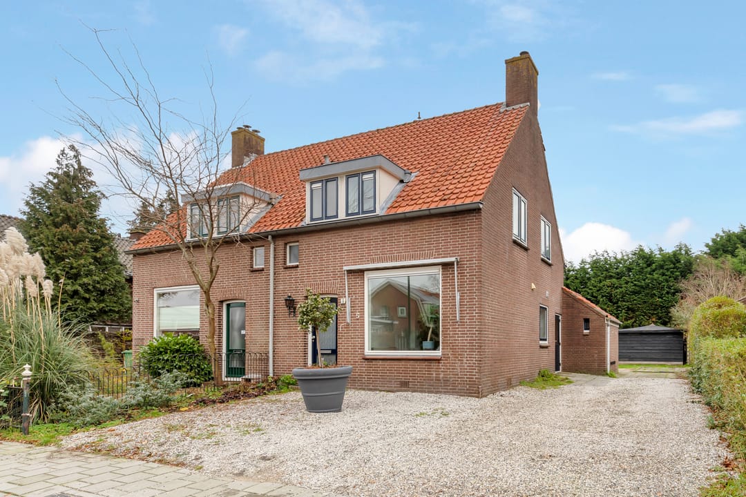 Foto 1 van Dr. J.J.F. Steijlingweg 5