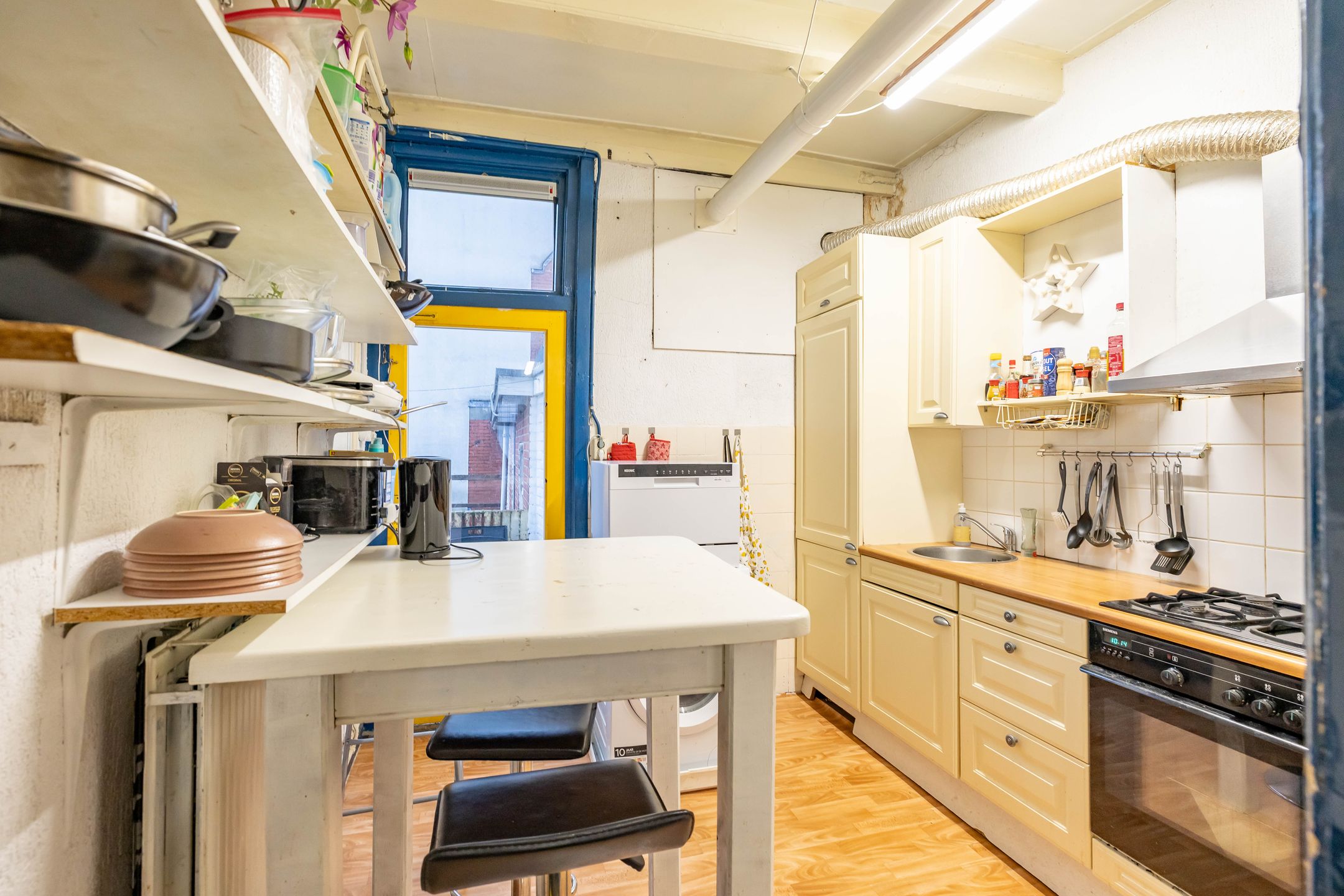 Photo 9 of Nieuwe Ebbingestraat 19-A