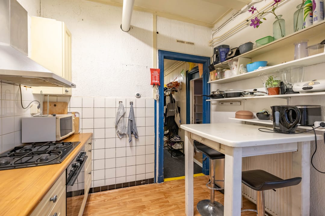 Photo 11 of Nieuwe Ebbingestraat 19-A