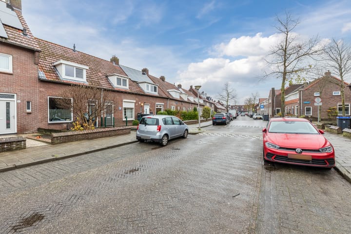 Foto 36 van Lassusstraat 78