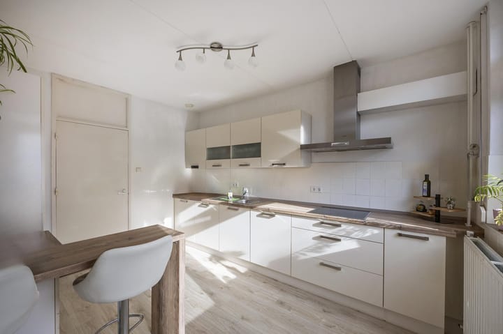 Photo 16 of Koningsplein 11