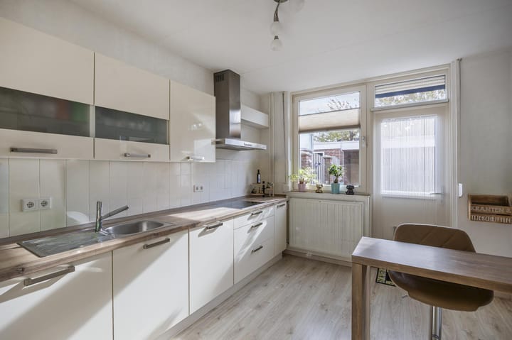 Photo 17 of Koningsplein 11