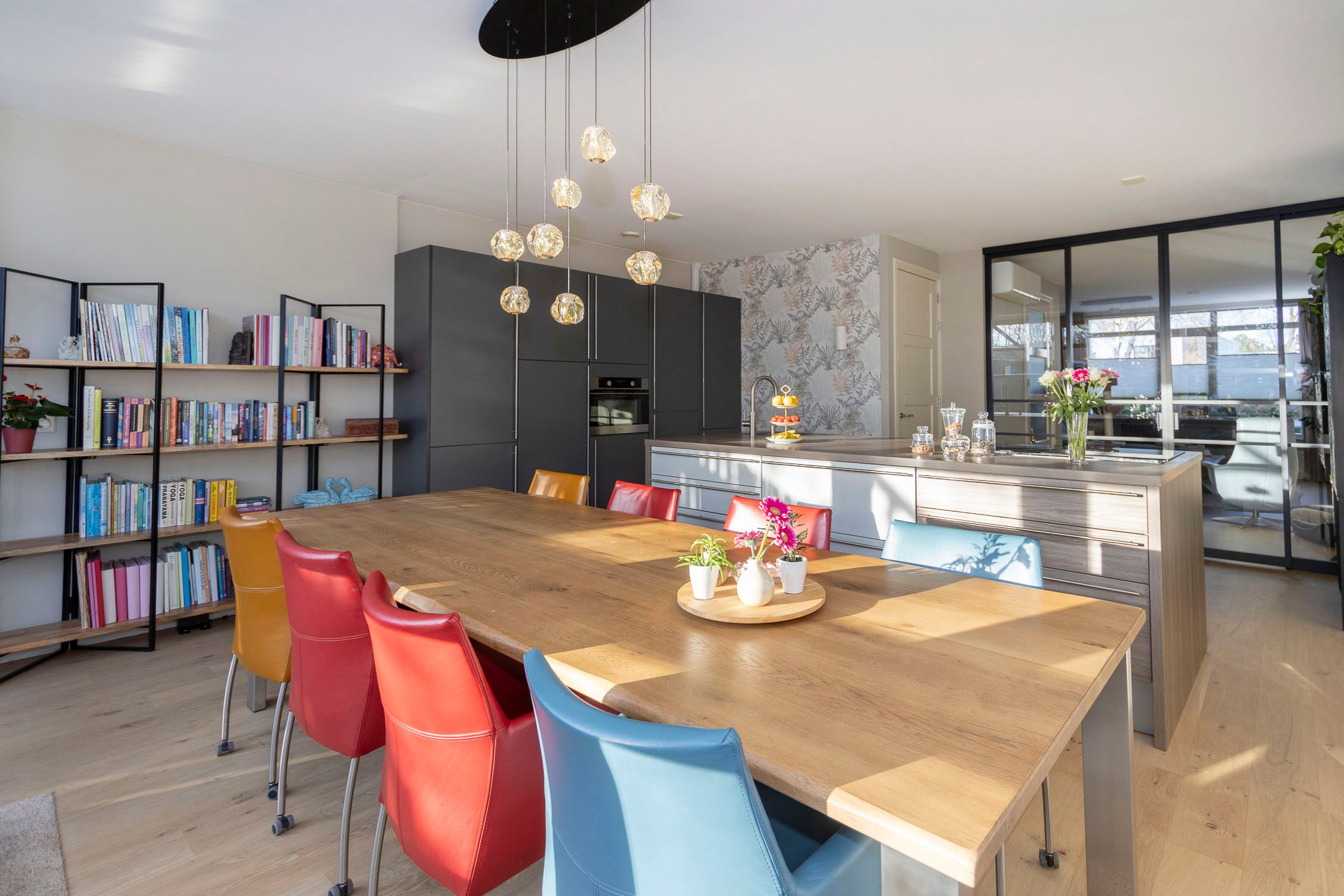 Foto 9 van Biest 128