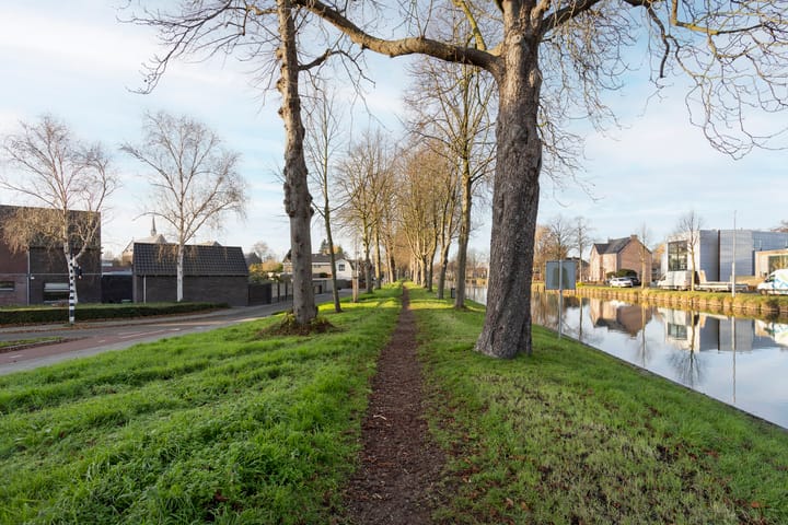 Foto 42 van Biest 128