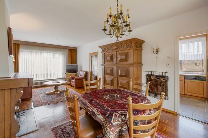 Photo 11 of Schepen van Hertefeltstraat 1