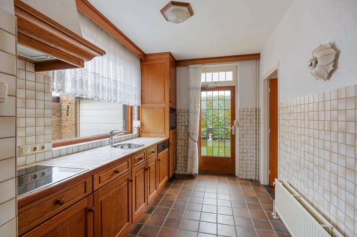 Photo 13 of Schepen van Hertefeltstraat 1