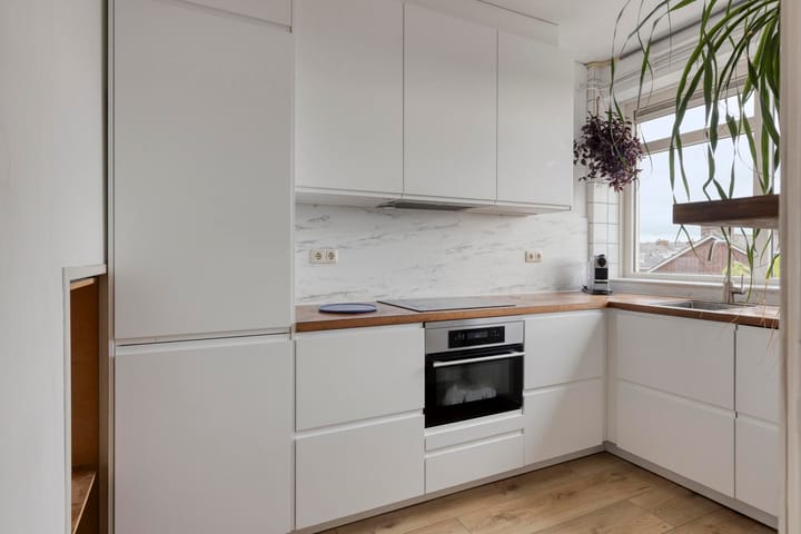 Photo 3 of Bentinckplein 33