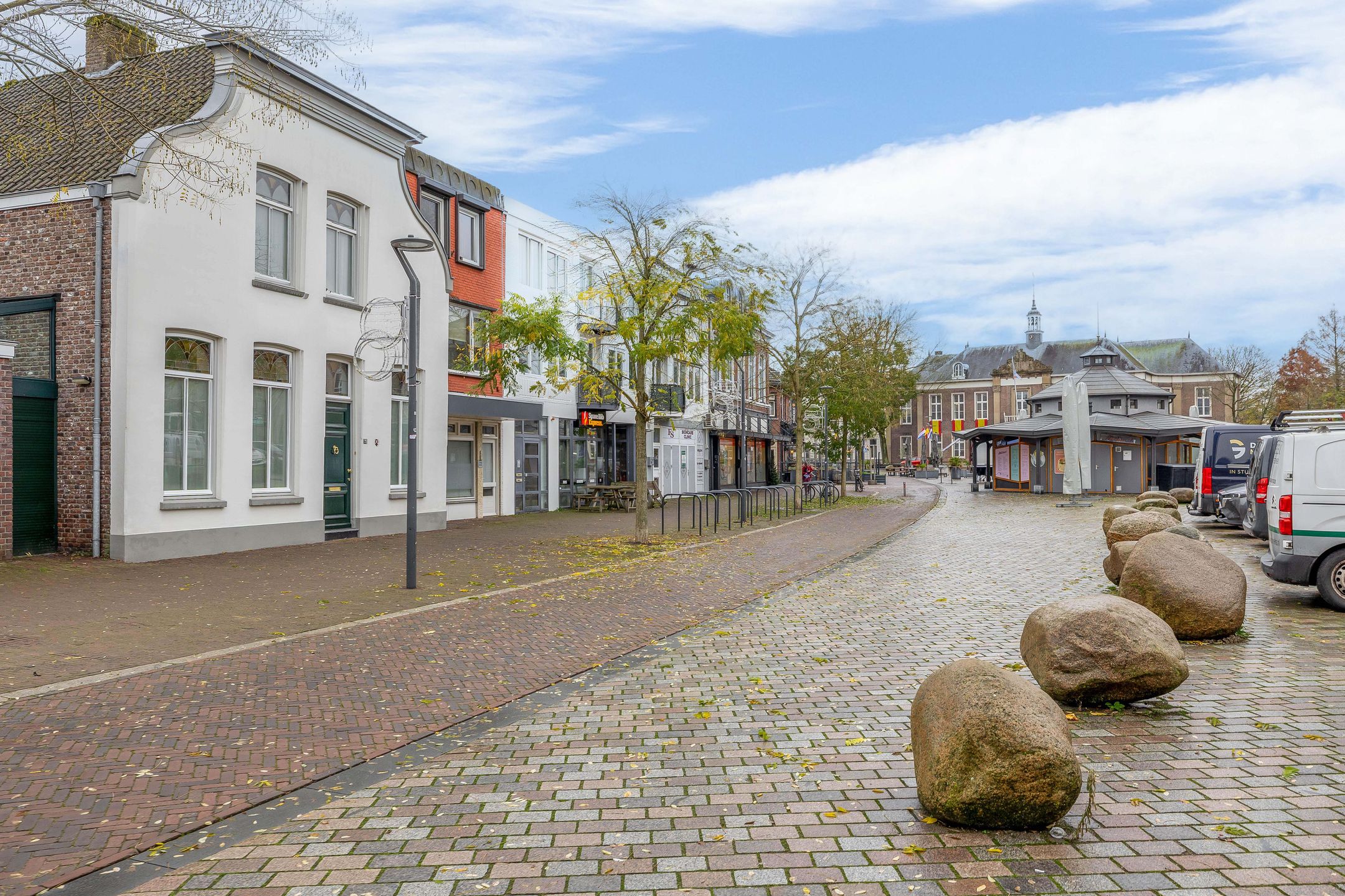 Photo 33 of Markt 10-16