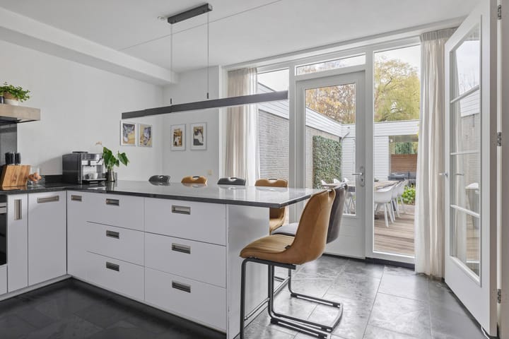 Foto 17 van Huygensstraat 139