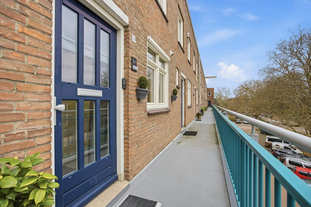 Photo 8 of Jan Nieuwenhuyzenstraat 38-A