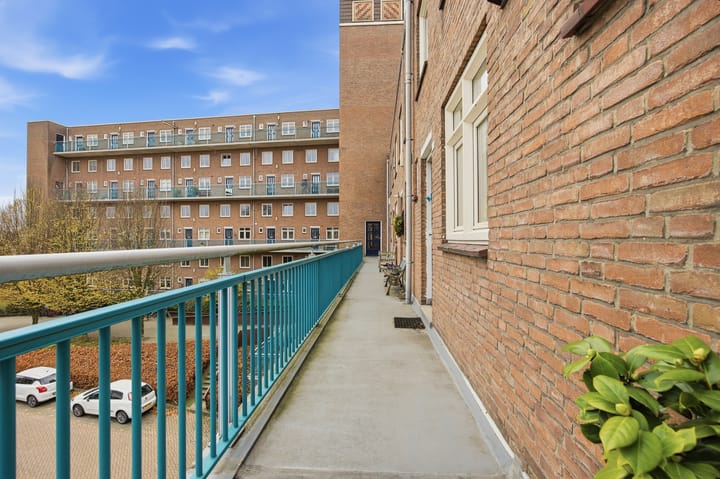 Foto 31 van Jan Nieuwenhuyzenstraat 38-A