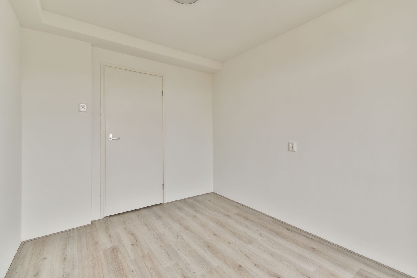 Foto 19 van Belle van Zuylenlaan 29