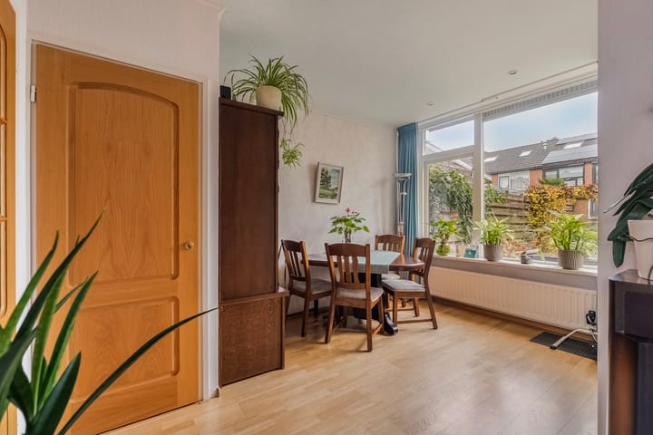 Foto 10 van Mozartstraat 15