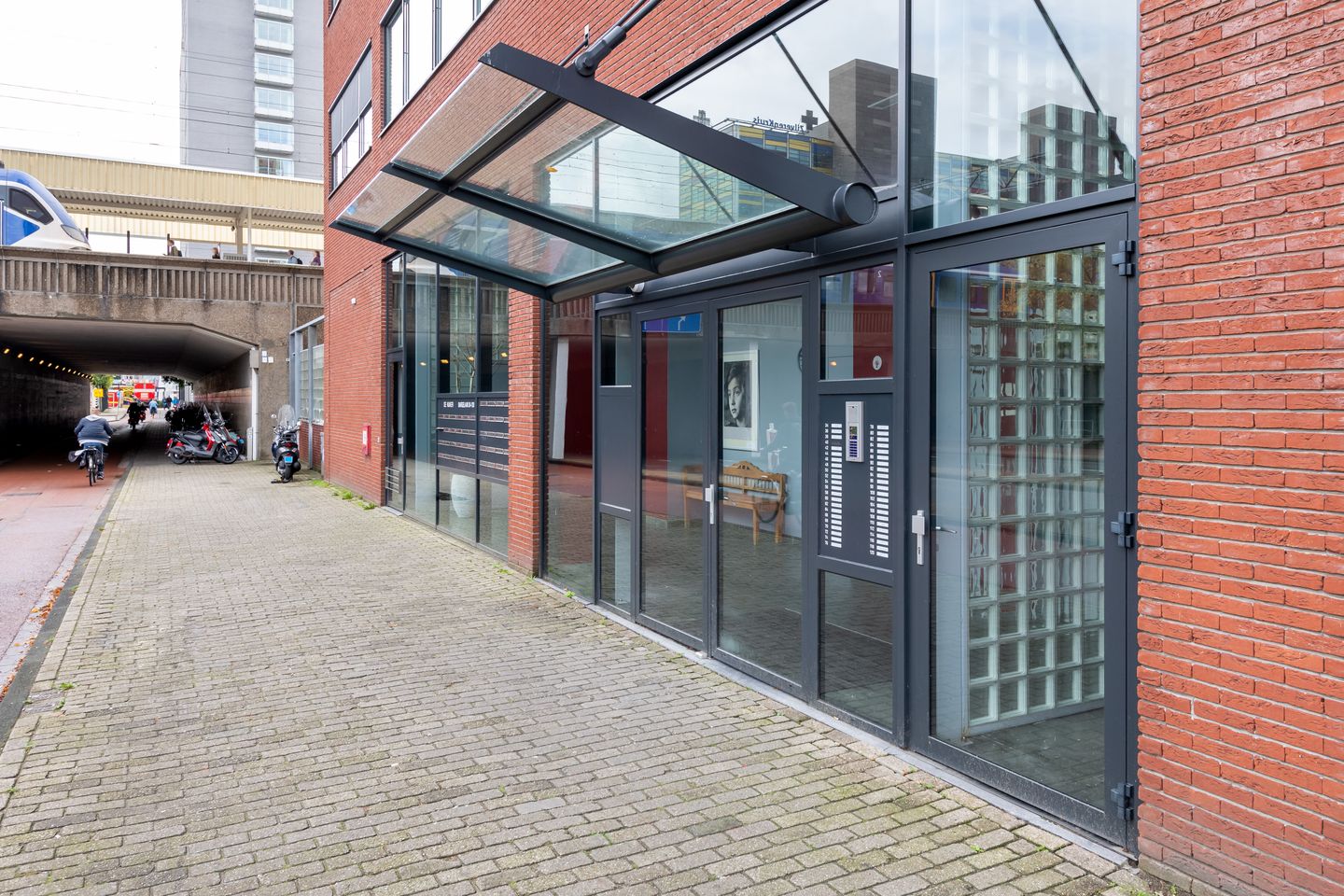 Foto 25 van Bargelaan 106