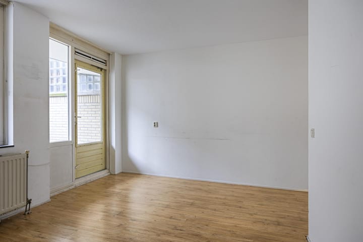 Photo 11 of Van Speykstraat 158