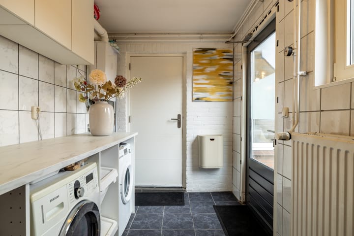 Foto 14 van Menno Simonszstraat 32