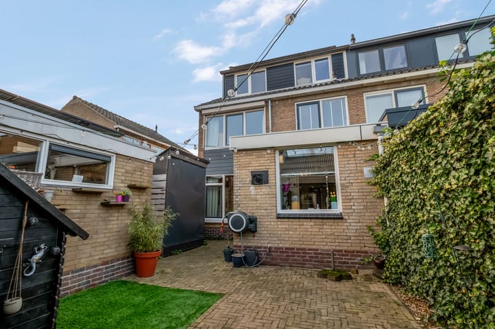 Photo 30 of Anjerstraat 4