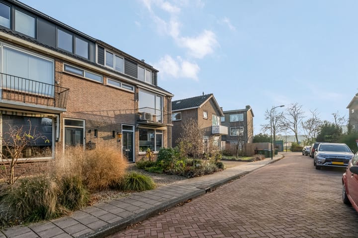 Photo 36 of Anjerstraat 4