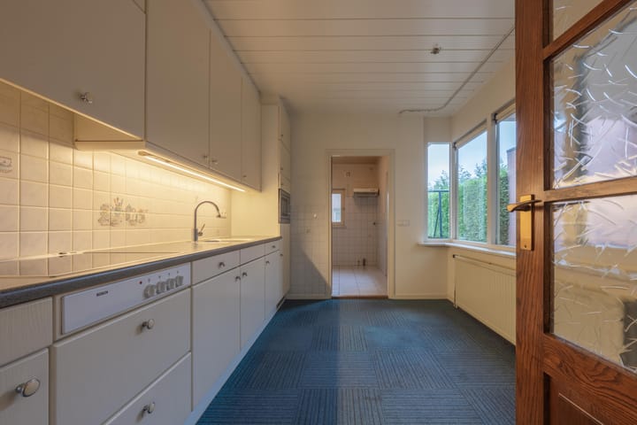 Foto 11 van Trompstraat 22