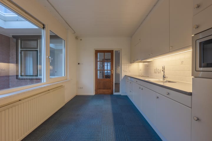 Foto 16 van Trompstraat 22