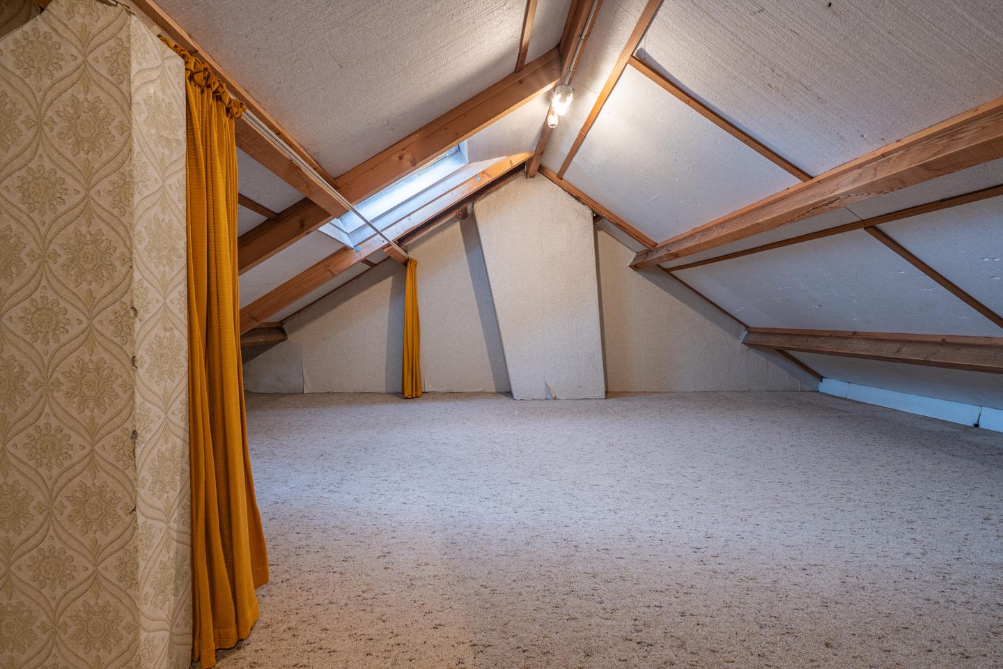 Foto 34 van Trompstraat 22