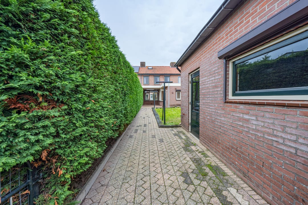 Foto 41 van Trompstraat 22