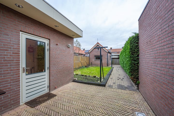 Foto 48 van Trompstraat 22