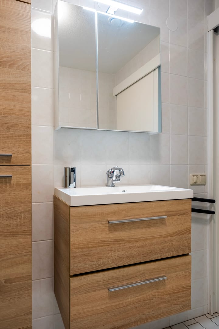 Photo 21 of Vosackers 35