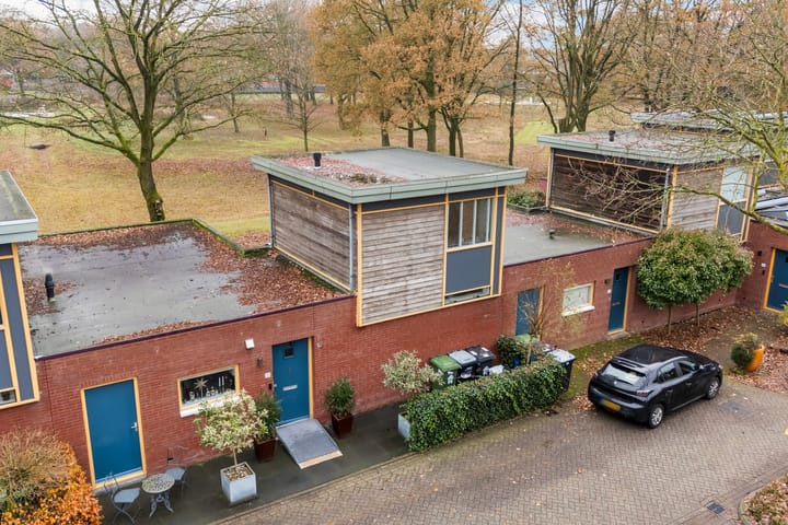 Photo 40 of Vosackers 35