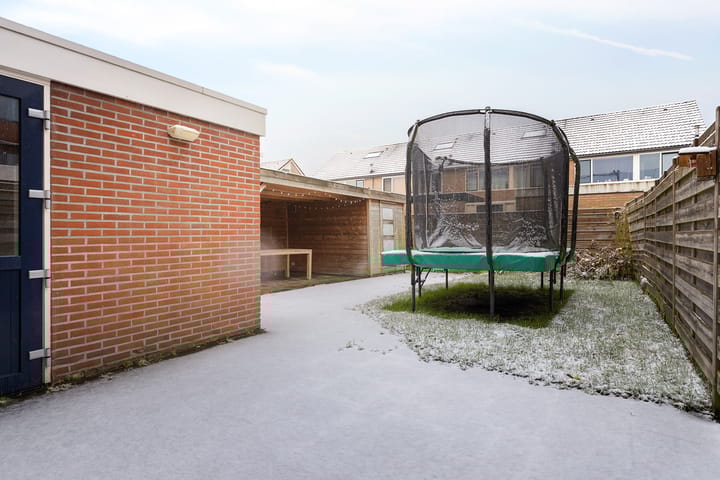 Foto 38 van Gouverneurstraat 21