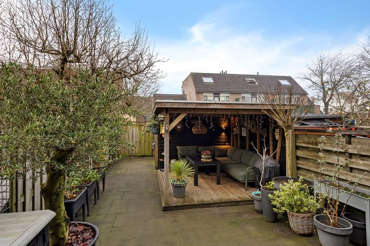 Foto 2 van De Tribune 10