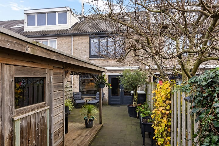 Foto 18 van De Tribune 10