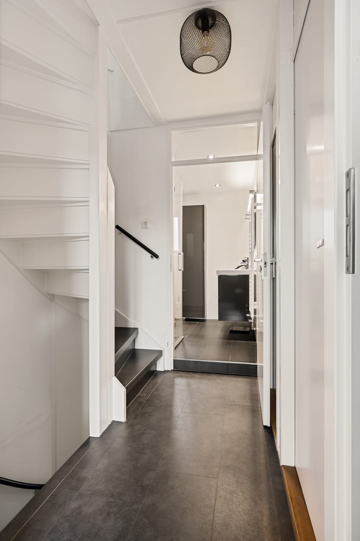 Foto 24 van De Tribune 10