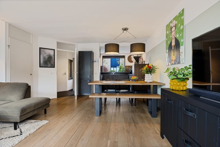 Foto 14 van De Tribune 10