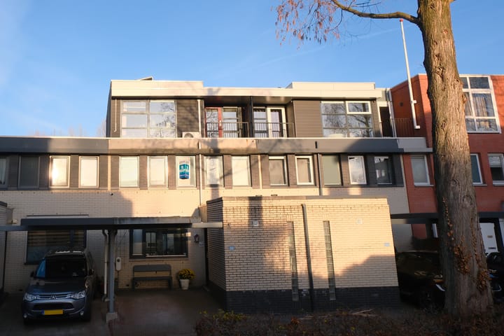 Foto 6 van Iroko 194