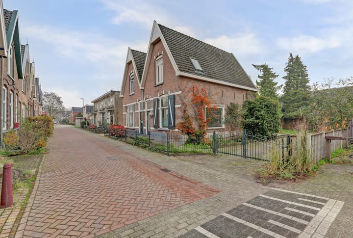 Foto 2 van Bloemstraat 65