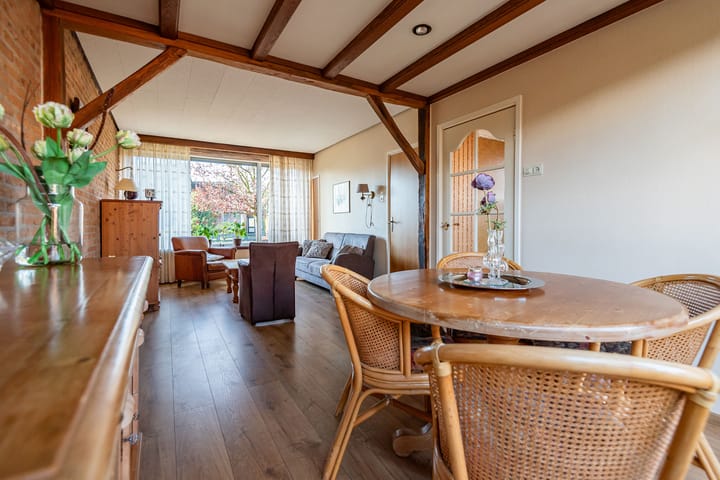 Photo 13 of Allee 52