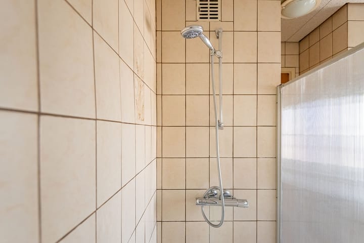 Photo 34 of Allee 52