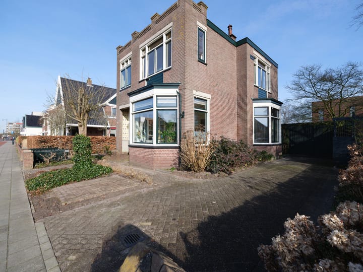 Photo 8 of Burgemeester Wuiteweg 53