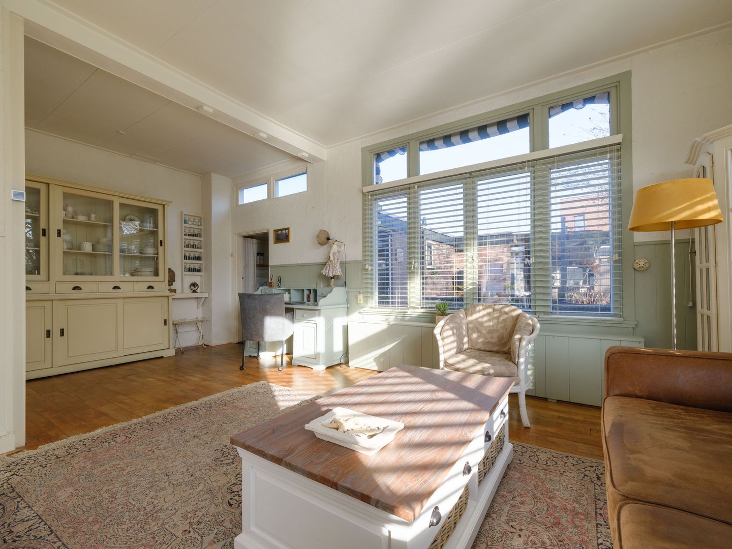 Photo 14 of Burgemeester Wuiteweg 53