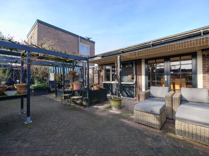 Photo 38 of Burgemeester Wuiteweg 53