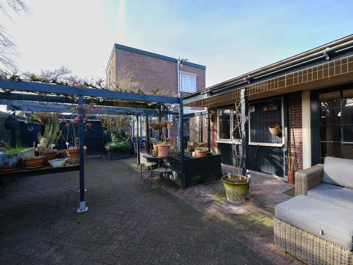 Photo 43 of Burgemeester Wuiteweg 53