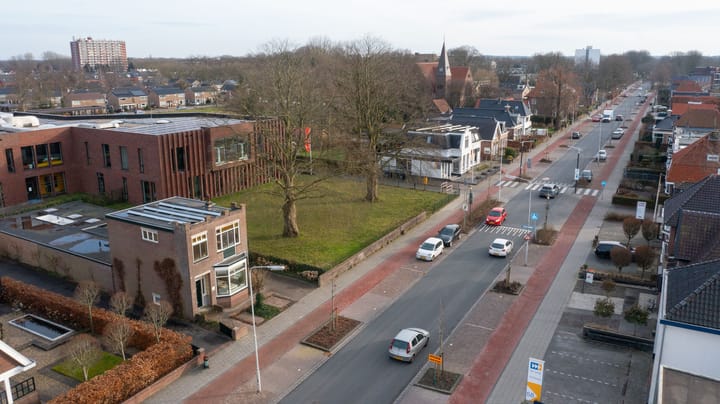 Photo 56 of Burgemeester Wuiteweg 53