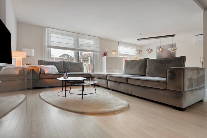 Photo 19 of Julie de Graaglaan 39