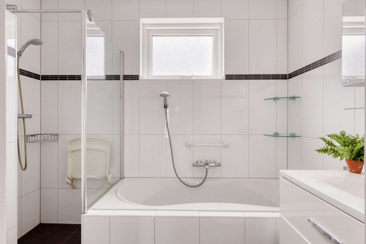 Photo 5 of Bloemendaal 1