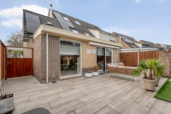 Photo 40 of Julie de Graaglaan 39