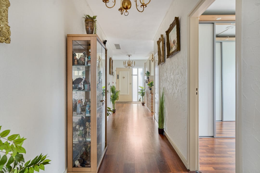 Photo 7 of Bloemendaal 1