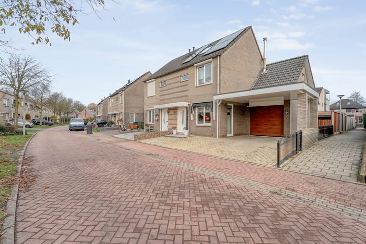 Photo 44 of Julie de Graaglaan 39